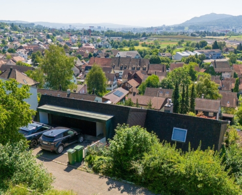 freistehendes-7-zimmer-Einfamilienhaus-weiningen